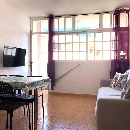 Apartment Two Bedroom In Los Cristianos Colina Ii