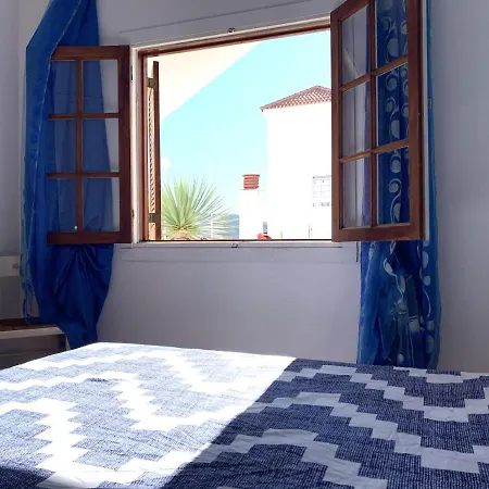 Two Bedroom In Los Cristianos Colina Ii